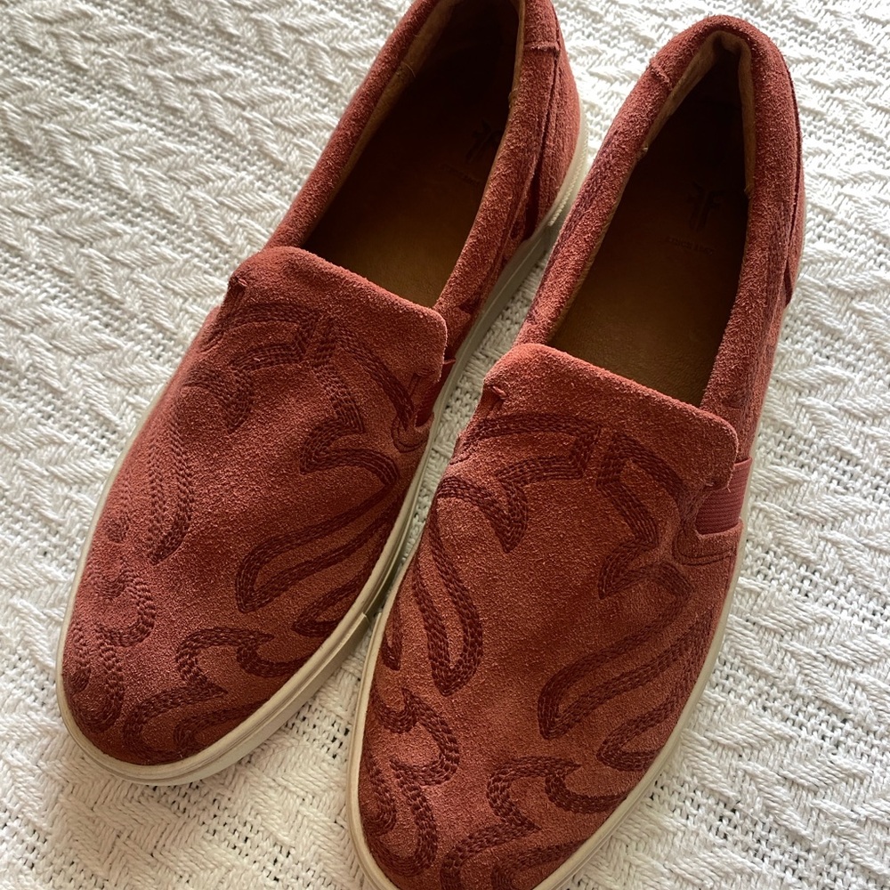 Frye Ivy Primrose Women's Suede Loafers NEW never worn (no tags)